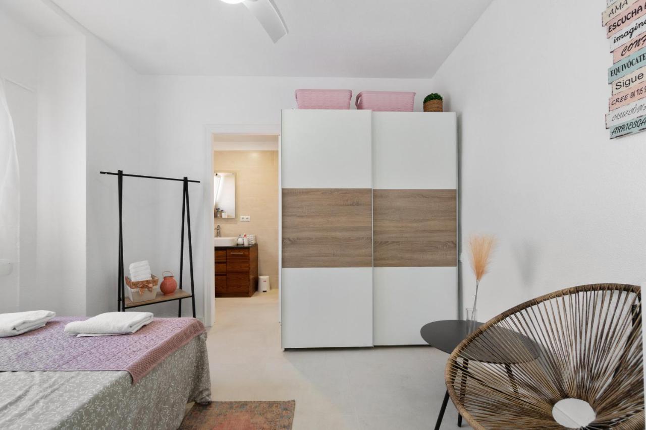 Apartamento Amarillo Soleado Torrevieja Exterior foto