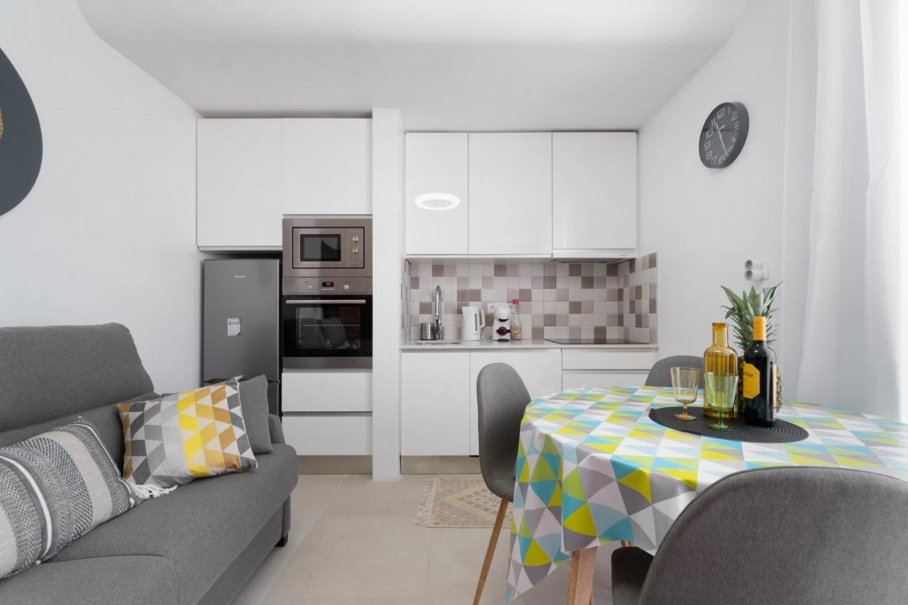 Apartamento Amarillo Soleado Torrevieja Exterior foto
