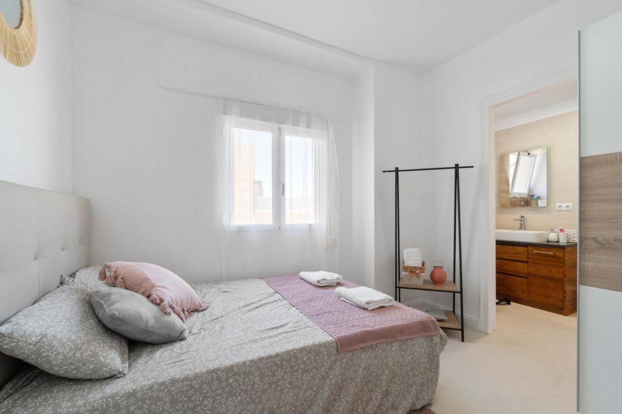 Apartamento Amarillo Soleado Torrevieja Exterior foto