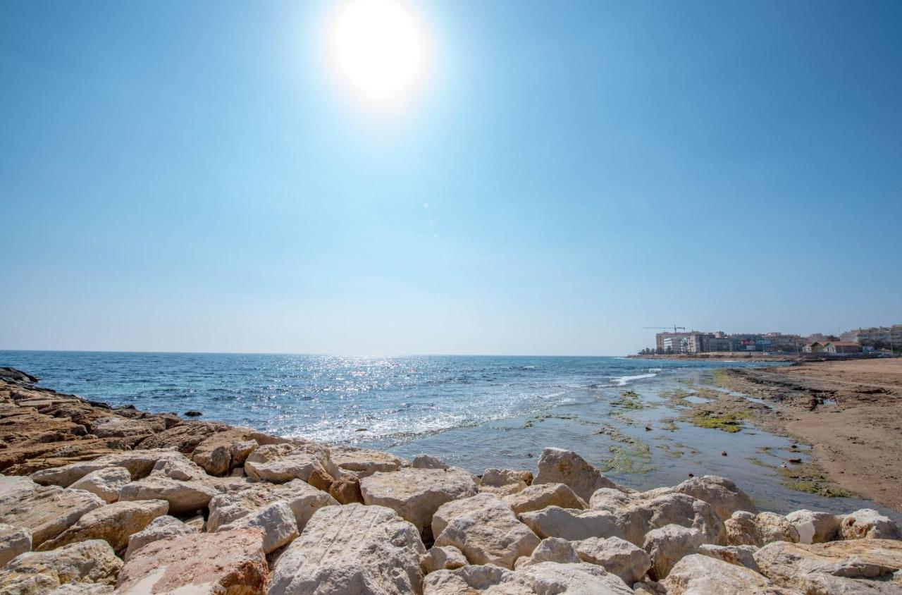 Apartamento Amarillo Soleado Torrevieja Exterior foto