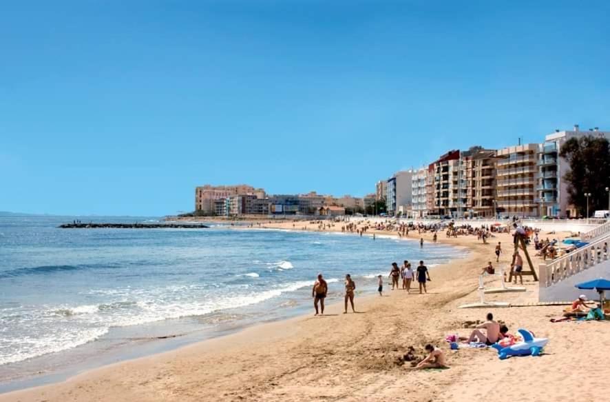 Apartamento Amarillo Soleado Torrevieja Exterior foto